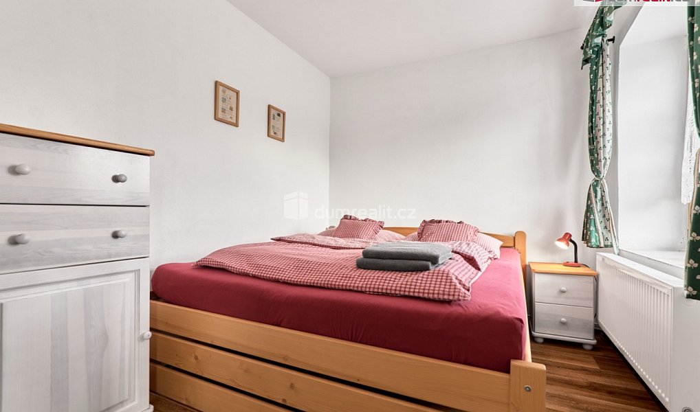 Prodej domu 570 m² s pozemkem 1 109 m², Chlum u Třeboně – náhled fotky 16