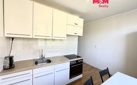 Prodej bytu 3+1 79 m², Karla Čapka, Krupka - Maršov, okres Teplice