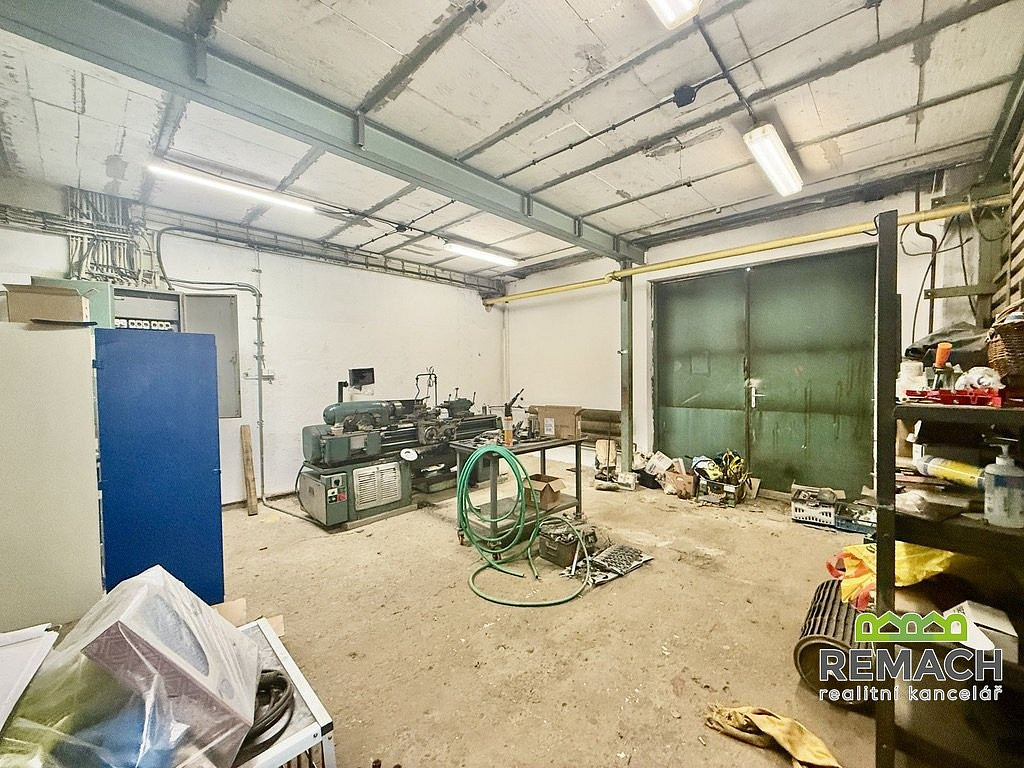 Pronájem výrobních prostor 600 m² – fotografie 2