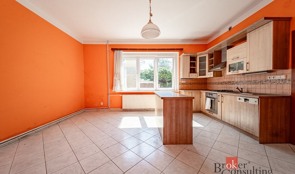Prodej domu 226 m² s pozemkem 444 m², Bystřany – náhled fotky 12