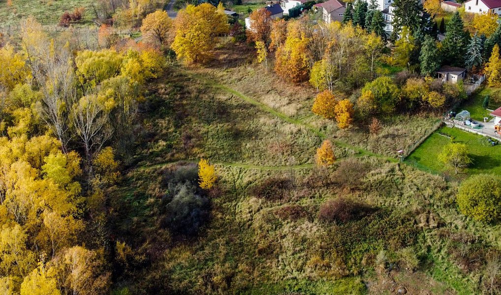 Prodej stavebního pozemku 6 468 m², Košťany – náhled fotky 12