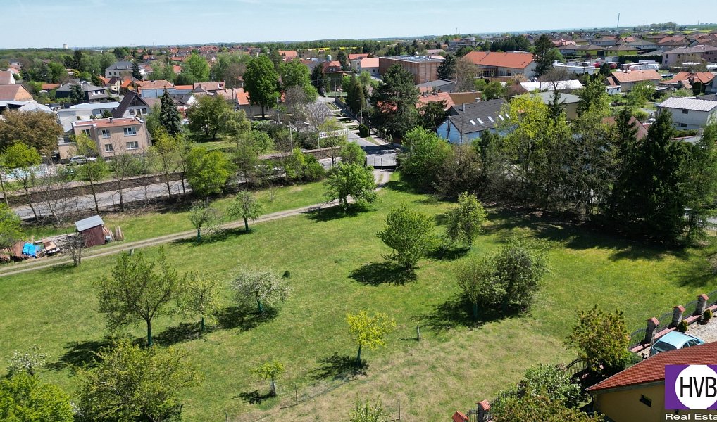 Prodej stavebního pozemku 731 m², Bašť – náhled fotky 4