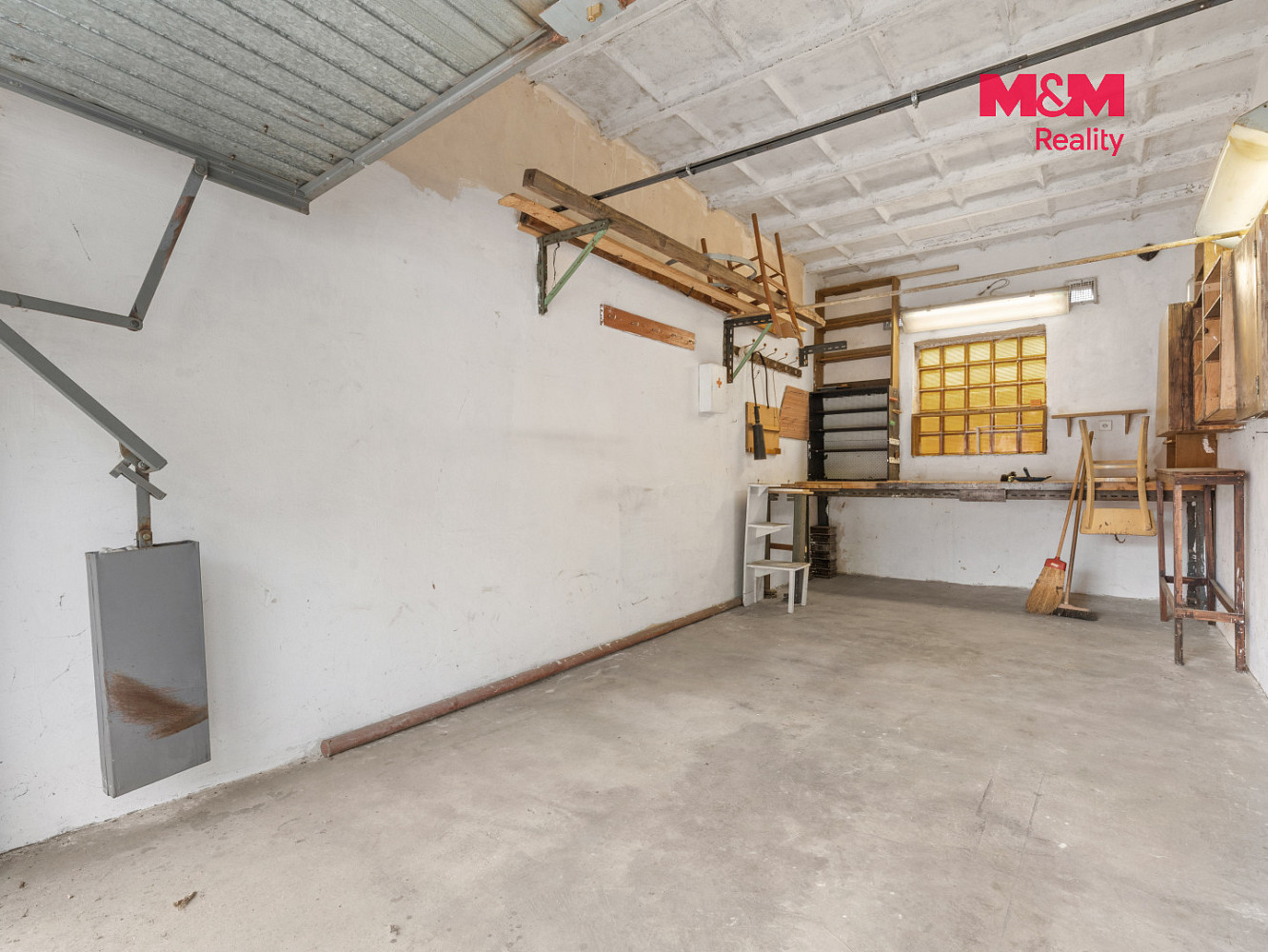 Prodej garáže, 19 m2 ul. Bratří Čapků, Ústí nad Orlicí – fotografie 2
