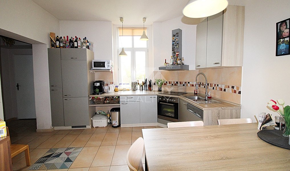 Prodej domu 240 m² s pozemkem 793 m², Nová Ves – náhled fotky 13