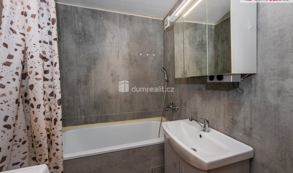 Prodej bytu 2+1 71 m², Praha – náhled fotky 15