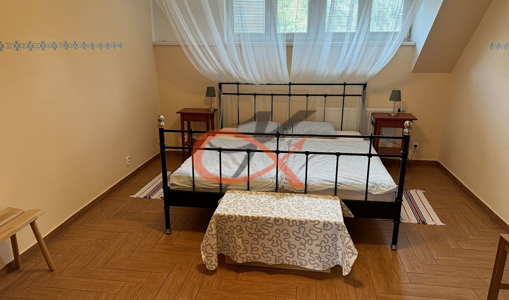 Pronájem bytu 3+kk 100 m², Rožnov pod Radhoštěm – náhled fotky 3