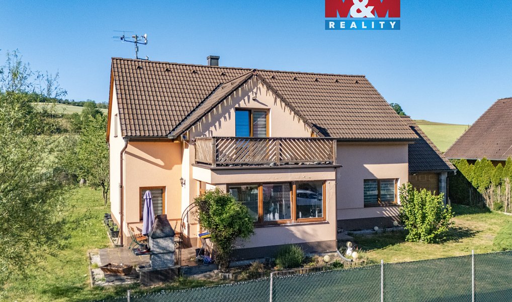 Prodej domu 157 m² s pozemkem 1 029 m², Dolany – náhled fotky 2