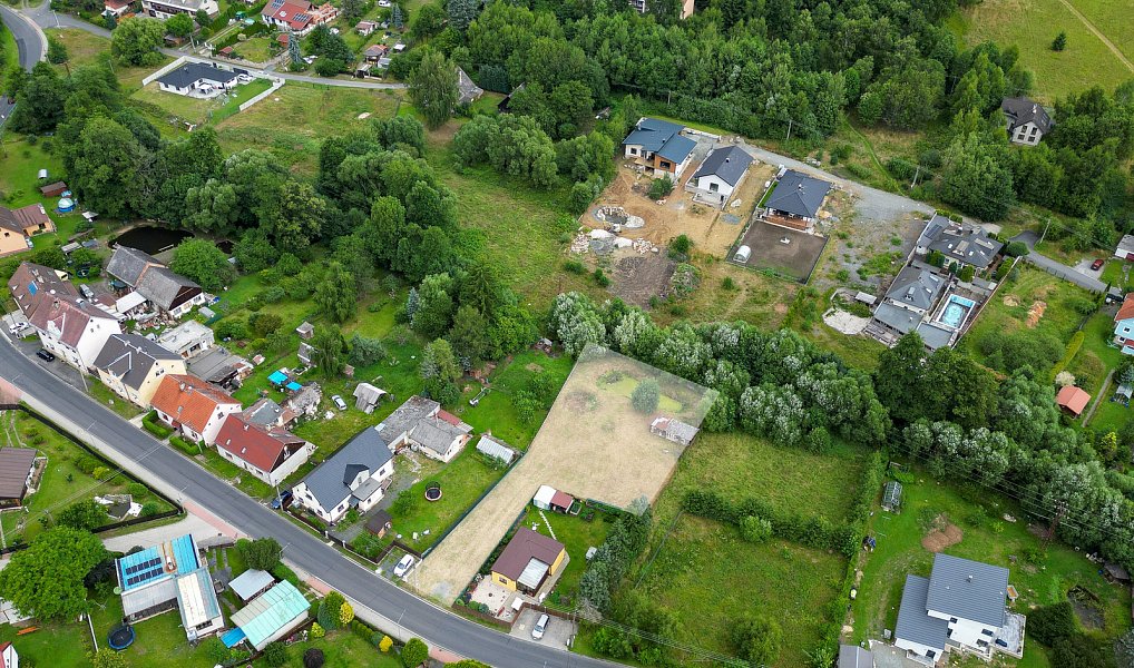 Prodej stavebního pozemku 1 570 m², Valy – náhled fotky 7
