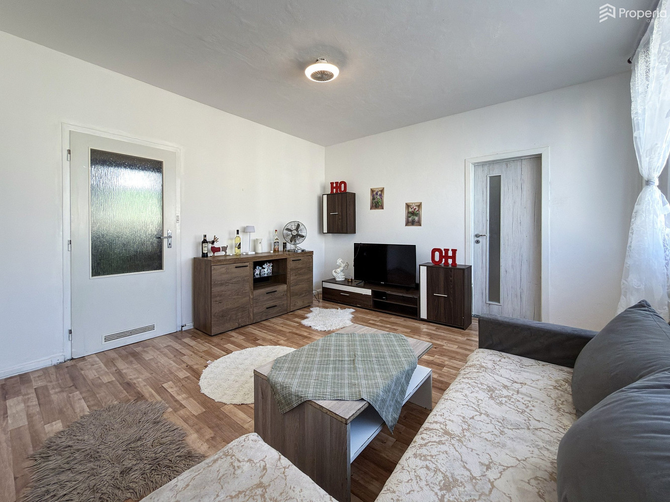 Prodej bytu 2+1 44 m² – fotografie 2