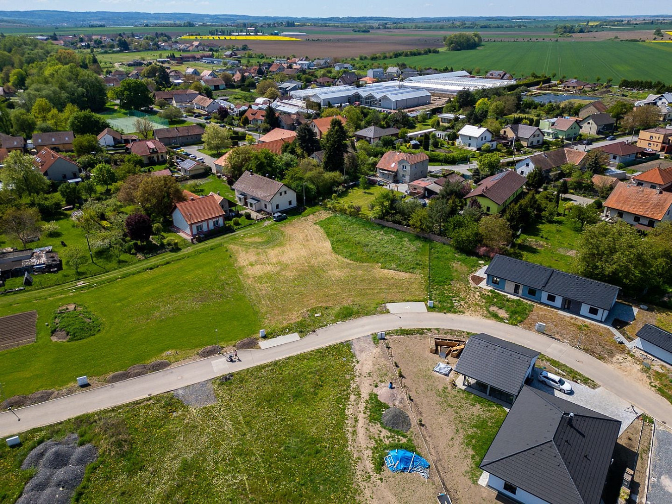 Prodej stavebního pozemku 1 213 m²