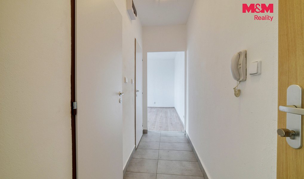 Pronájem bytu 1+1 39 m², Cheb – náhled fotky 16