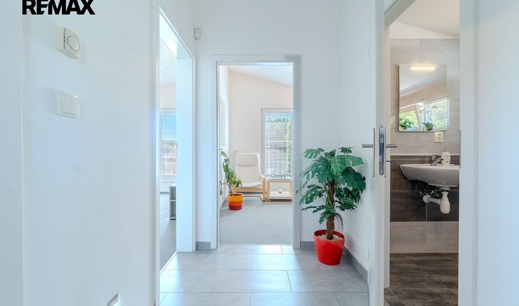 Prodej kanceláře 131 m², Šenov – náhled fotky 8