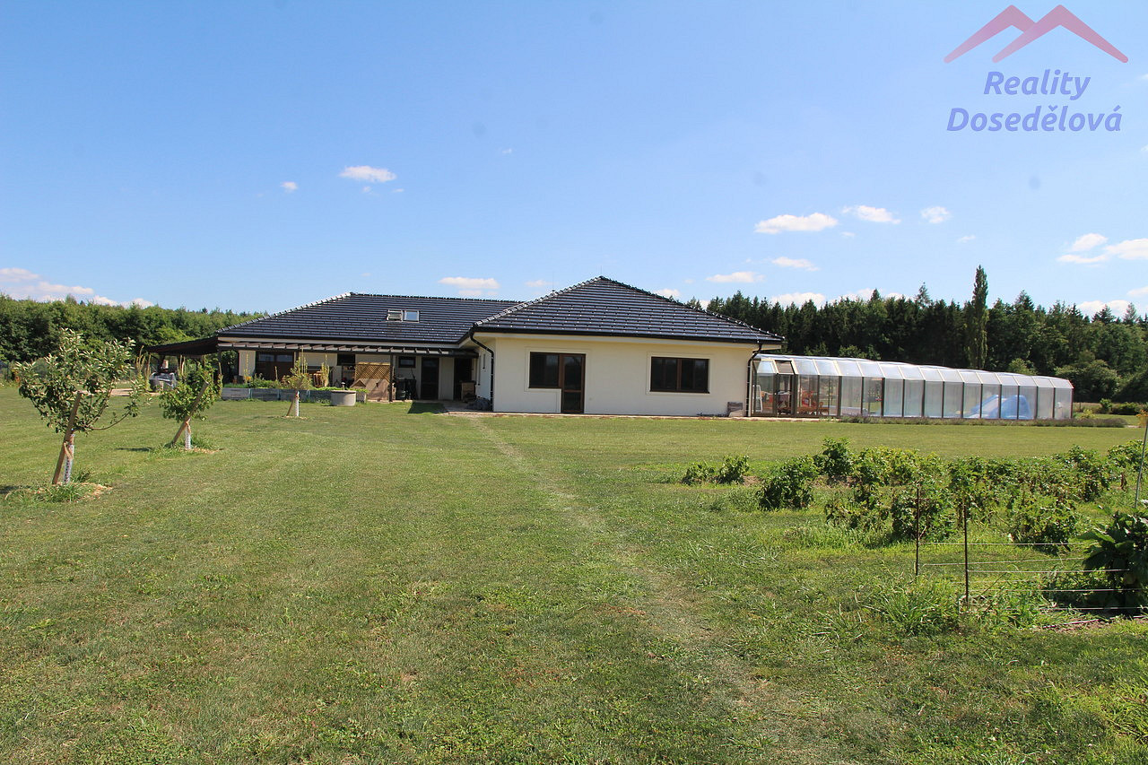 Prodej domu 610 m² s pozemkem 8 027 m² – fotografie 4