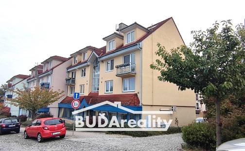 Prodej bytu 3+1 81 m², Horní náměstí, Slavičín, okres Zlín
