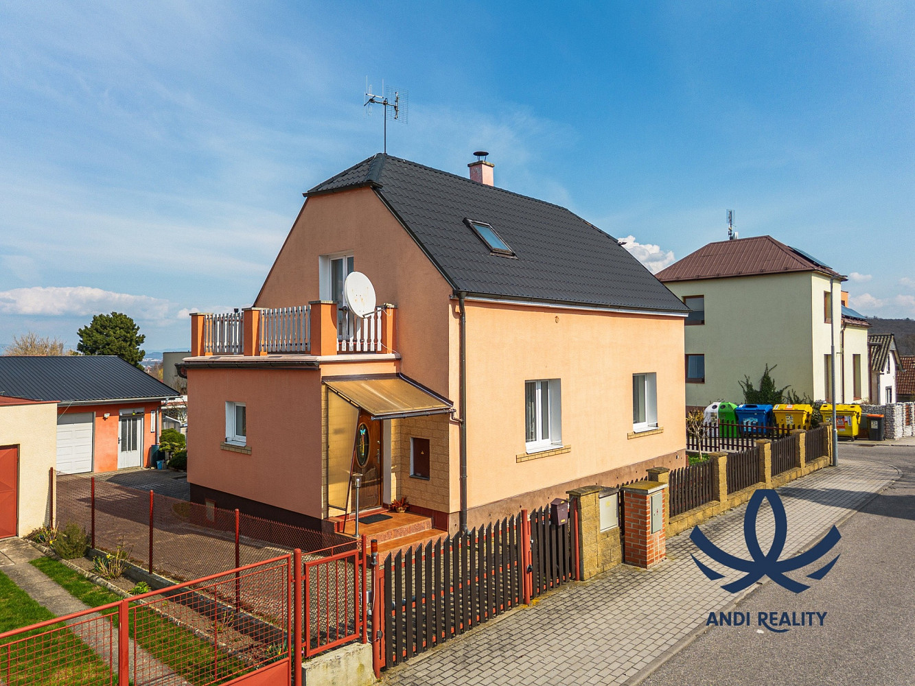 Prodej domu 150 m² s pozemkem 438 m²