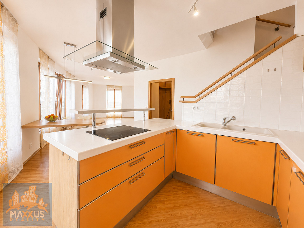 Pronájem bytu 3+kk 102 m² – fotografie 3