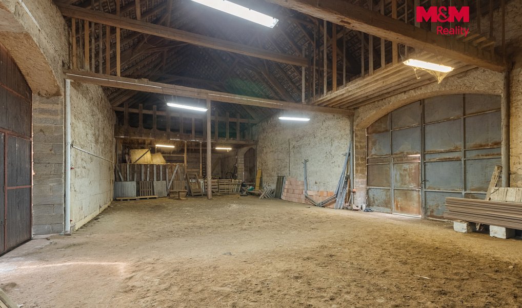 Prodej domu 380 m² s pozemkem 17 352 m², Jarpice – náhled fotky 8