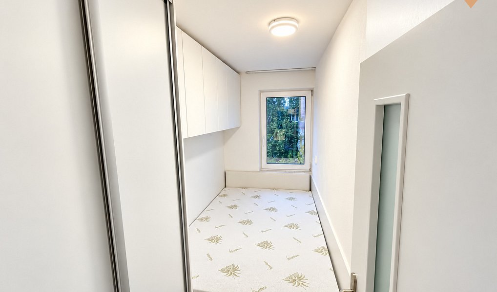Pronájem bytu 2+kk 28 m², Milovice – náhled fotky 4