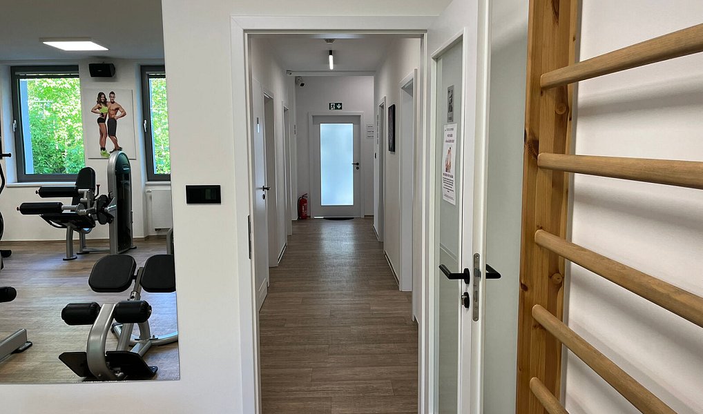 Pronájem obchodních prostor 206 m², Zubří – náhled fotky 13