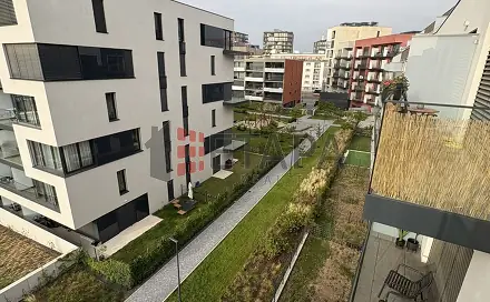 Pronájem bytu 2+kk 53 m², Malešická, Praha 3 - Žižkov
