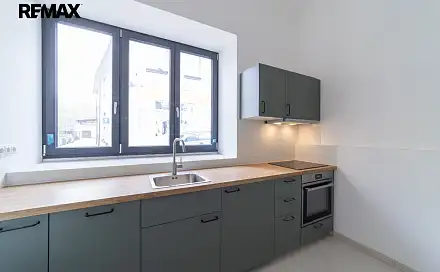 Pronájem bytu 2+kk 32 m²