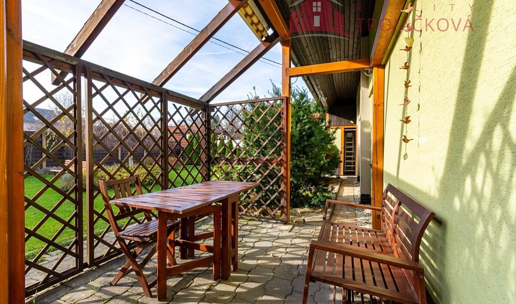 Prodej domu 260 m² s pozemkem 488 m², Rožnov pod Radhoštěm – náhled fotky 22