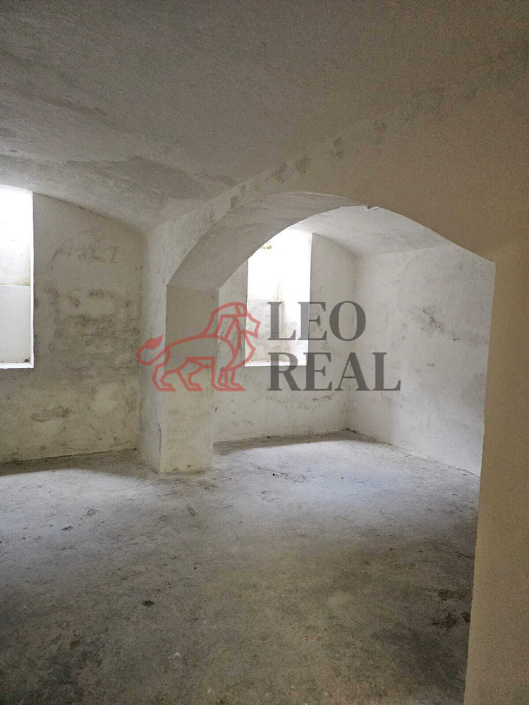 Pronájem kanceláře 150 m² – fotografie 5