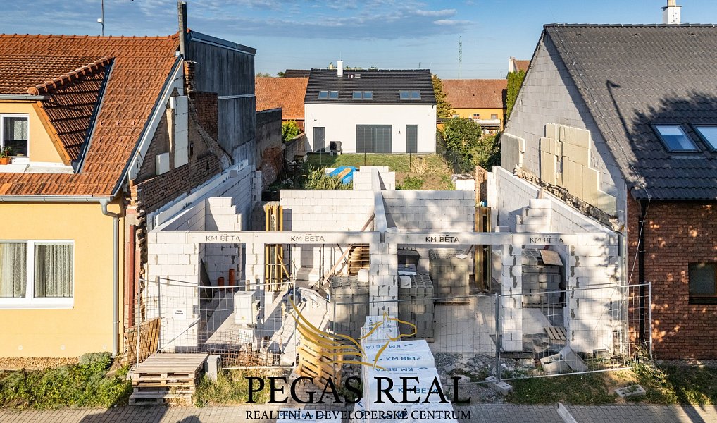 Prodej bytu 4+kk 105 m², Měnín – náhled fotky 4