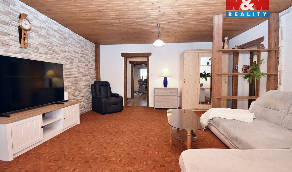 Prodej domu 320 m² s pozemkem 2 079 m², Malá Morava – náhled fotky 6