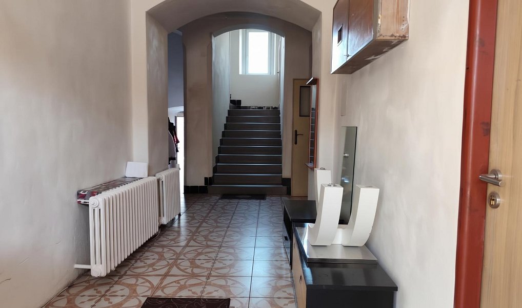 Prodej domu 254 m² s pozemkem 893 m², Cítoliby – náhled fotky 9