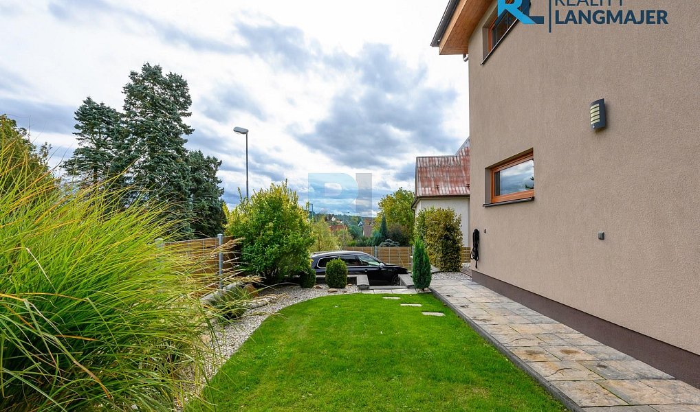 Prodej domu 183 m² s pozemkem 724 m², Plzeň – náhled fotky 38