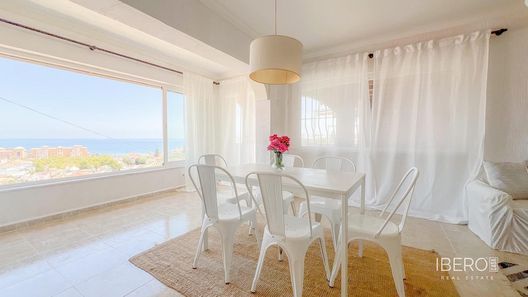 Prodej domu 210 m² s pozemkem 780 m² — photo 4