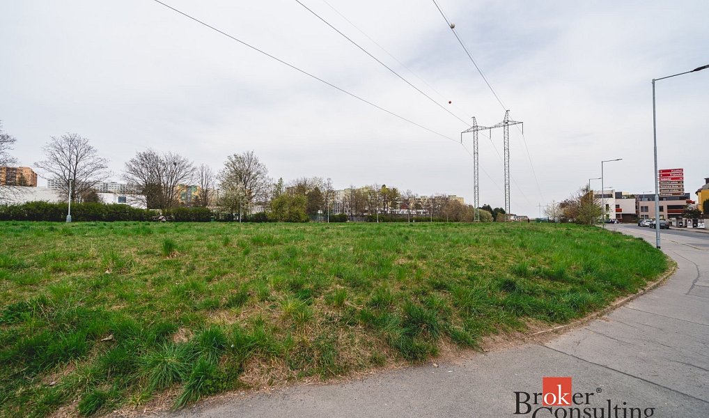 Prodej pozemku 322 m², Praha – náhled fotky 2