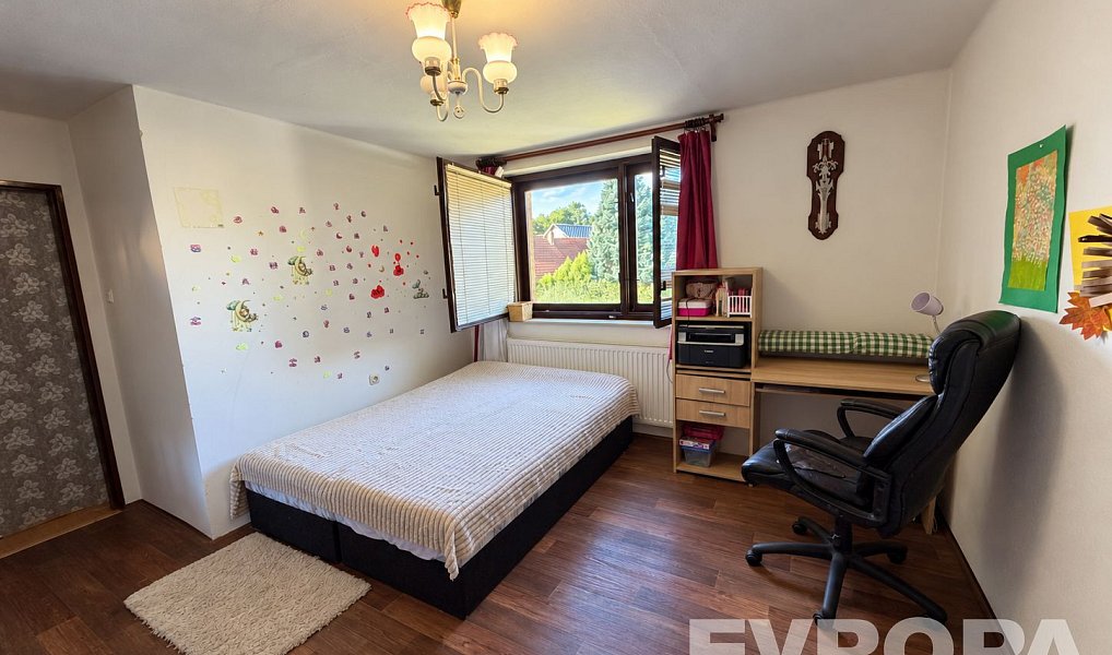 Prodej domu 205 m² s pozemkem 708 m², Lnáře – náhled fotky 18