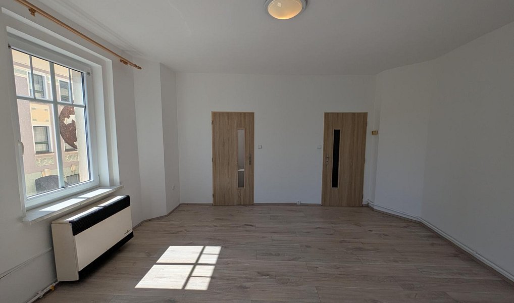 Pronájem bytu 1+1 35 m², Aš – náhled fotky 5
