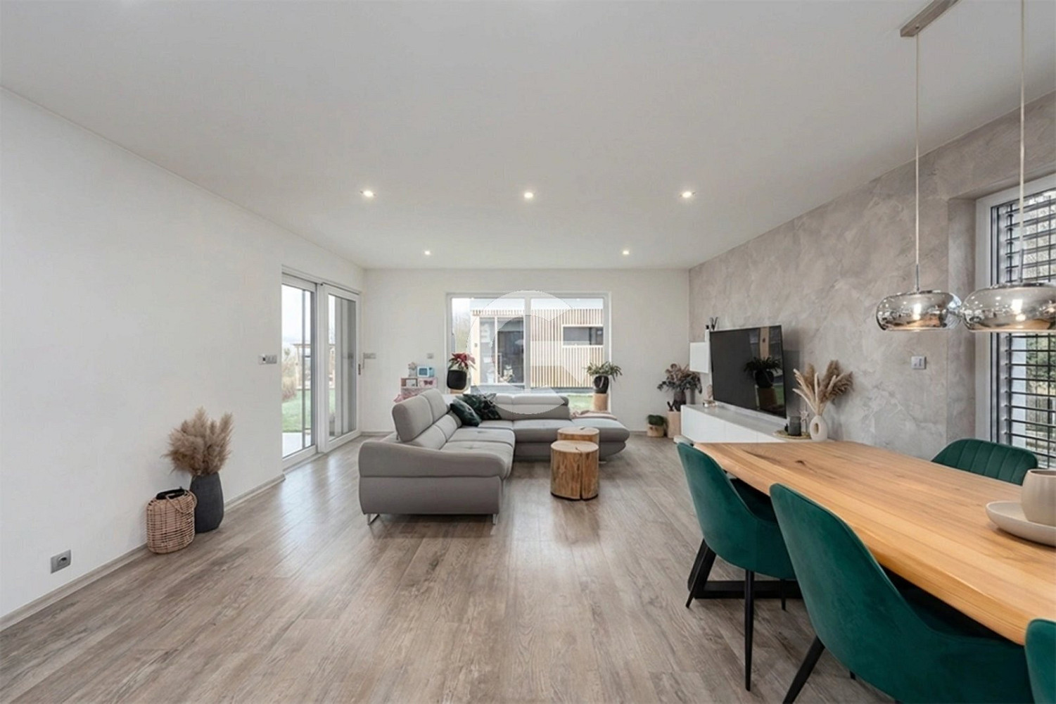 Prodej domu 144 m² s pozemkem 600 m² – fotografie 3