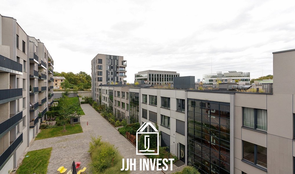 Prodej bytu 4+kk 136 m², Praha – náhled fotky 21