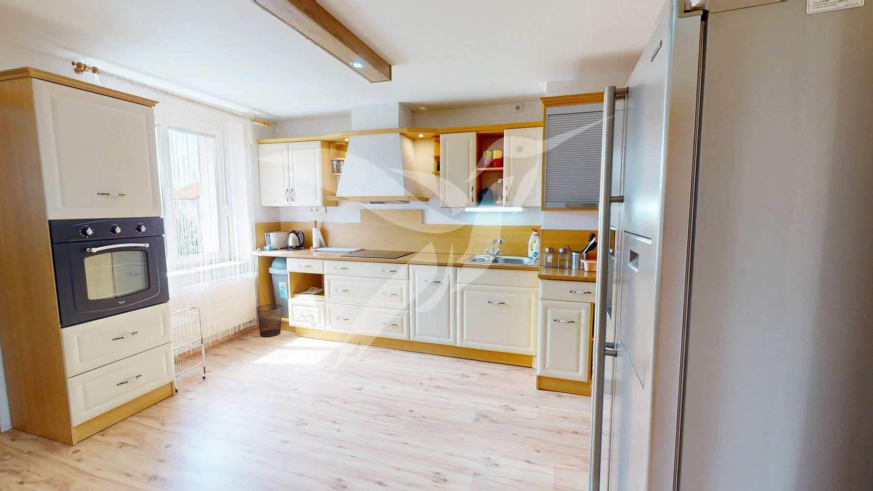 Pronájem bytu 3+1 150 m² – fotografie 2