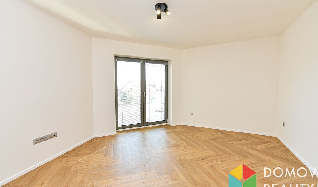 Pronájem bytu 2+kk 52 m², Beroun – náhled fotky 11