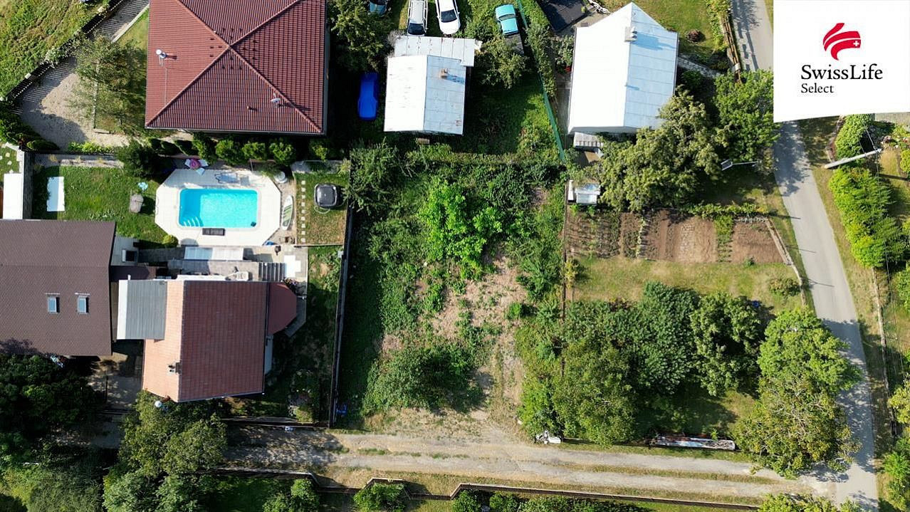 Prodej komerčního pozemku 410 m² – fotografie 3