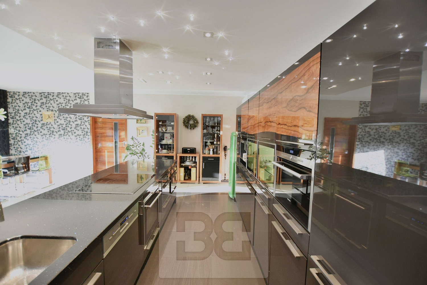 Prodej bytu 4+kk 163 m² – fotografie 2