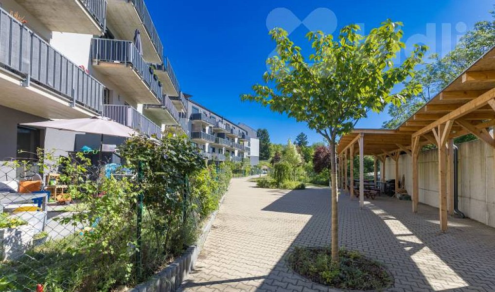Prodej bytu 3+kk 78 m², Tuchoměřice – náhled fotky 27