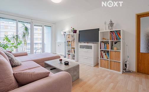 Prodej bytu 3+1 73 m², Sídliště Plešivec, Český Krumlov - Plešivec