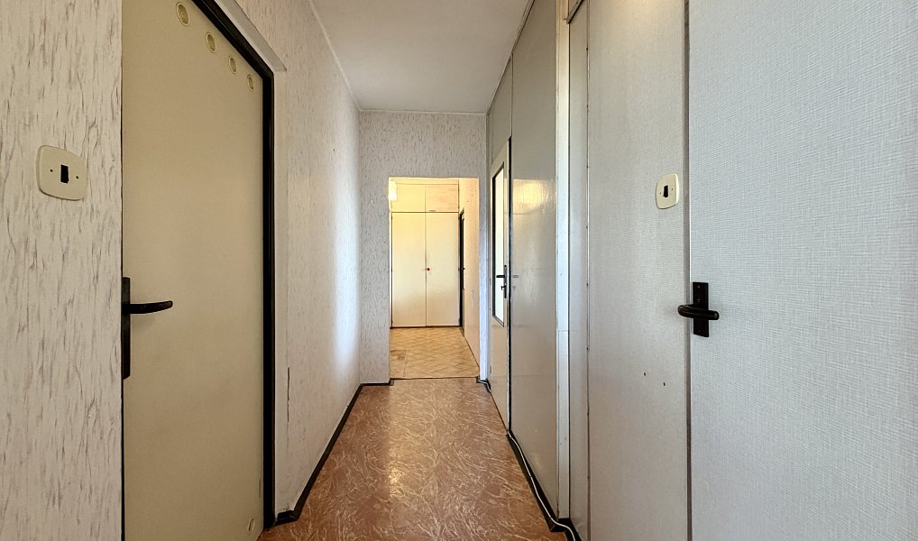 Prodej bytu 3+1 70 m², Znojmo – náhled fotky 6