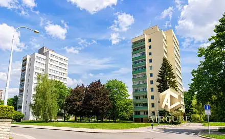 Pronájem bytu 3+1 70 m², Praha 8 - Libeň