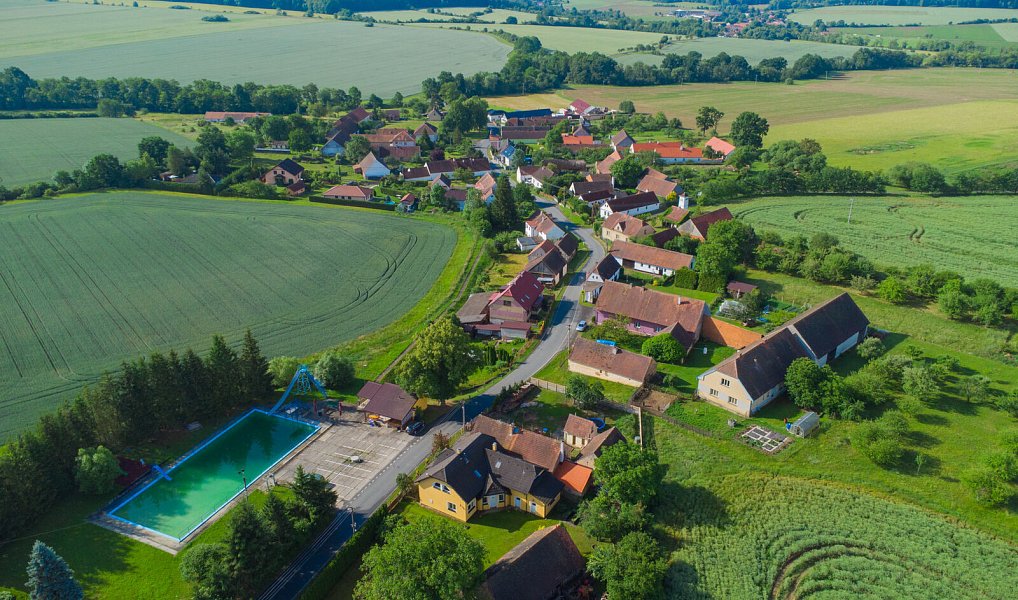 Prodej domu 238 m² s pozemkem 1 042 m², Příchovice – náhled fotky 34