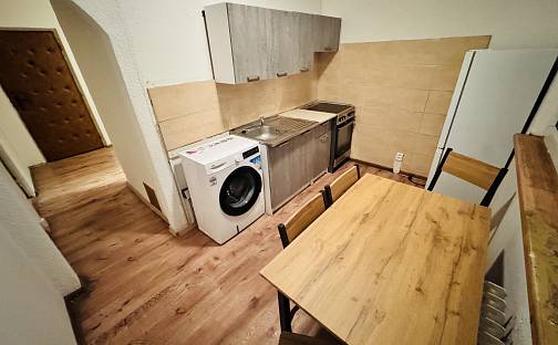 Pronájem bytu 2+1 55 m², Chomutovská, Kadaň, okres Chomutov