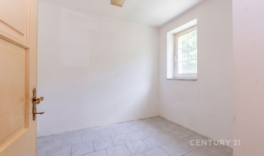 Prodej domu 273 m² s pozemkem 3 348 m², Lom – náhled fotky 29
