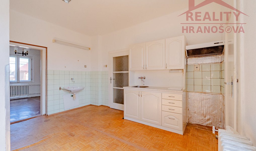 Prodej domu 200 m² s pozemkem 459 m², Ostrava – náhled fotky 4