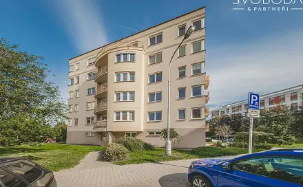 Pronájem bytu 1+kk 36 m², Štefánikova, Hradec Králové - Moravské Předměstí